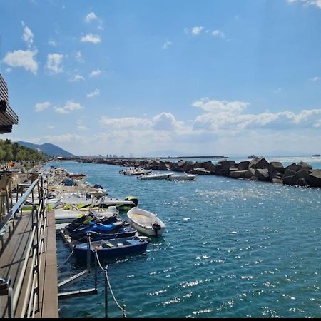 Salerno Mare E Luci Deluxe Daire Dış mekan fotoğraf