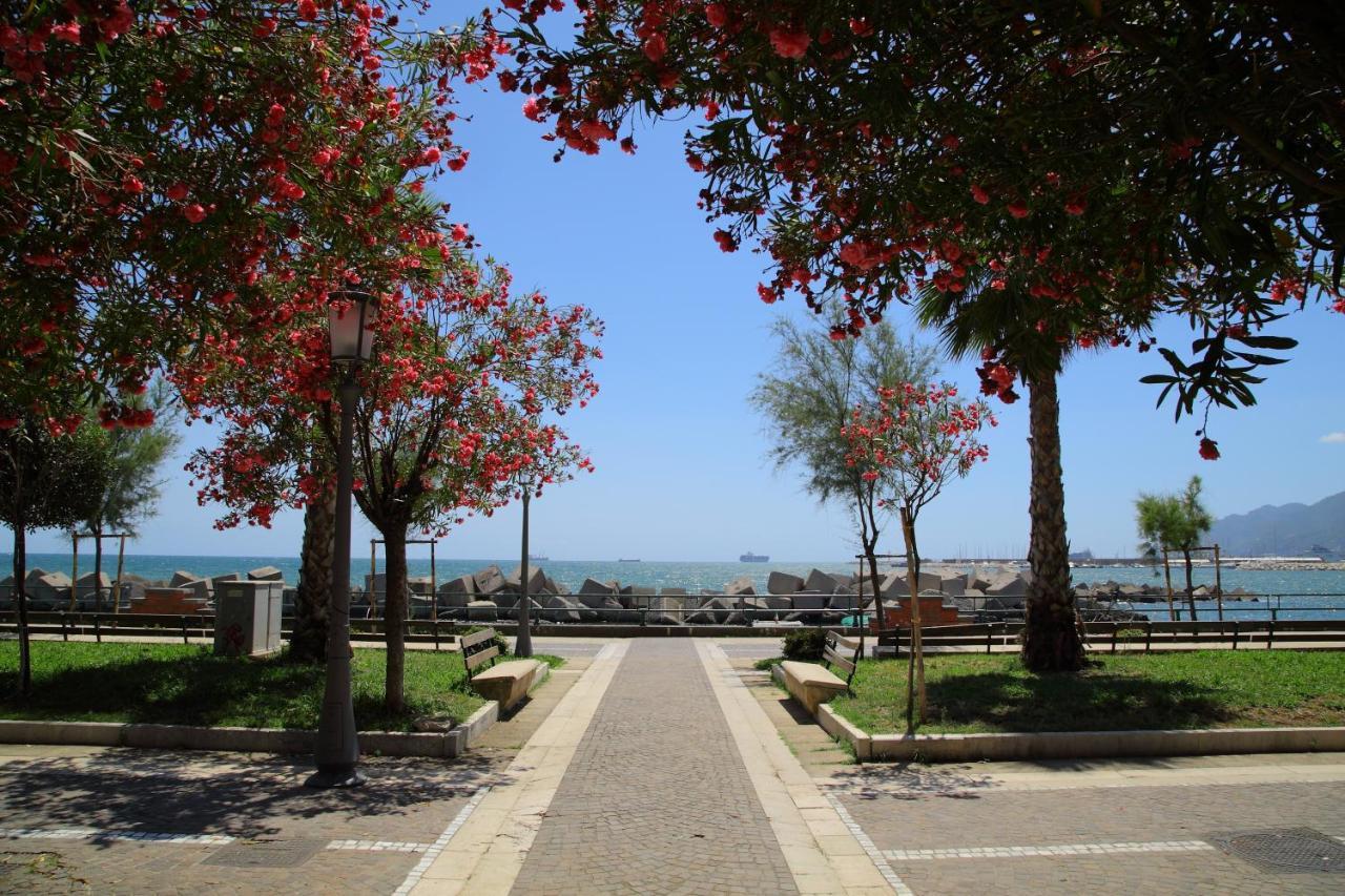 Salerno Mare E Luci Deluxe Daire Dış mekan fotoğraf