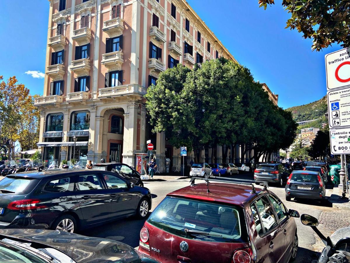 Salerno Mare E Luci Deluxe Daire Dış mekan fotoğraf