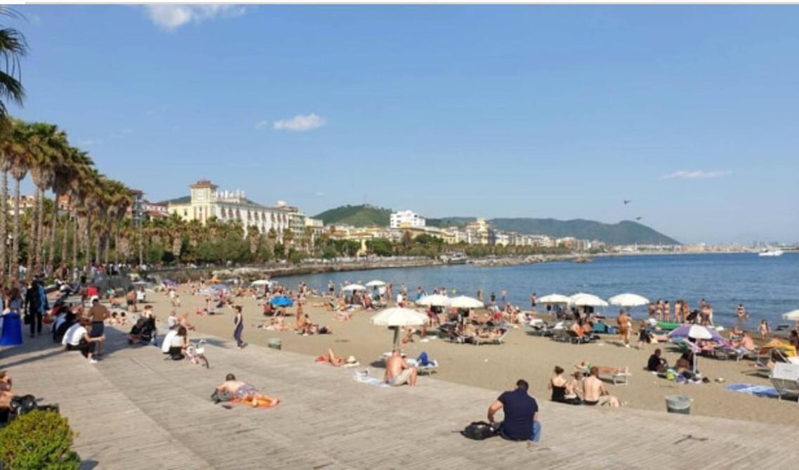 Salerno Mare E Luci Deluxe Daire Dış mekan fotoğraf