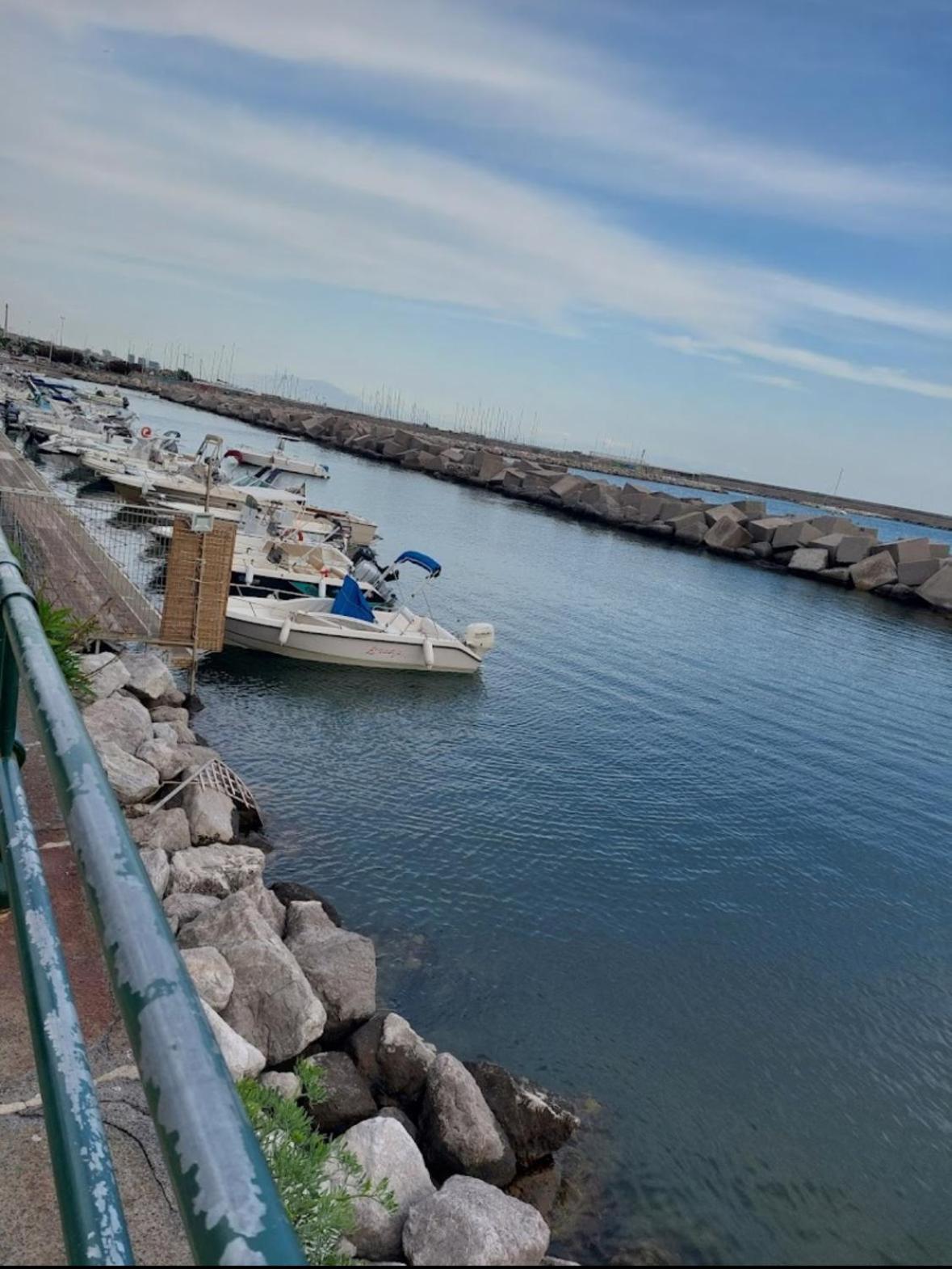 Salerno Mare E Luci Deluxe Daire Dış mekan fotoğraf